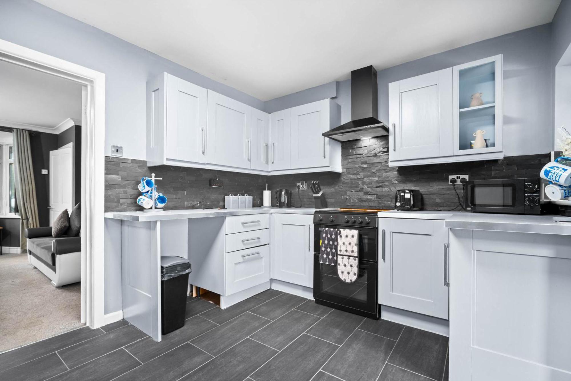 Stylish 3 Bedroom Home Away From Home Бирмингам Екстериор снимка